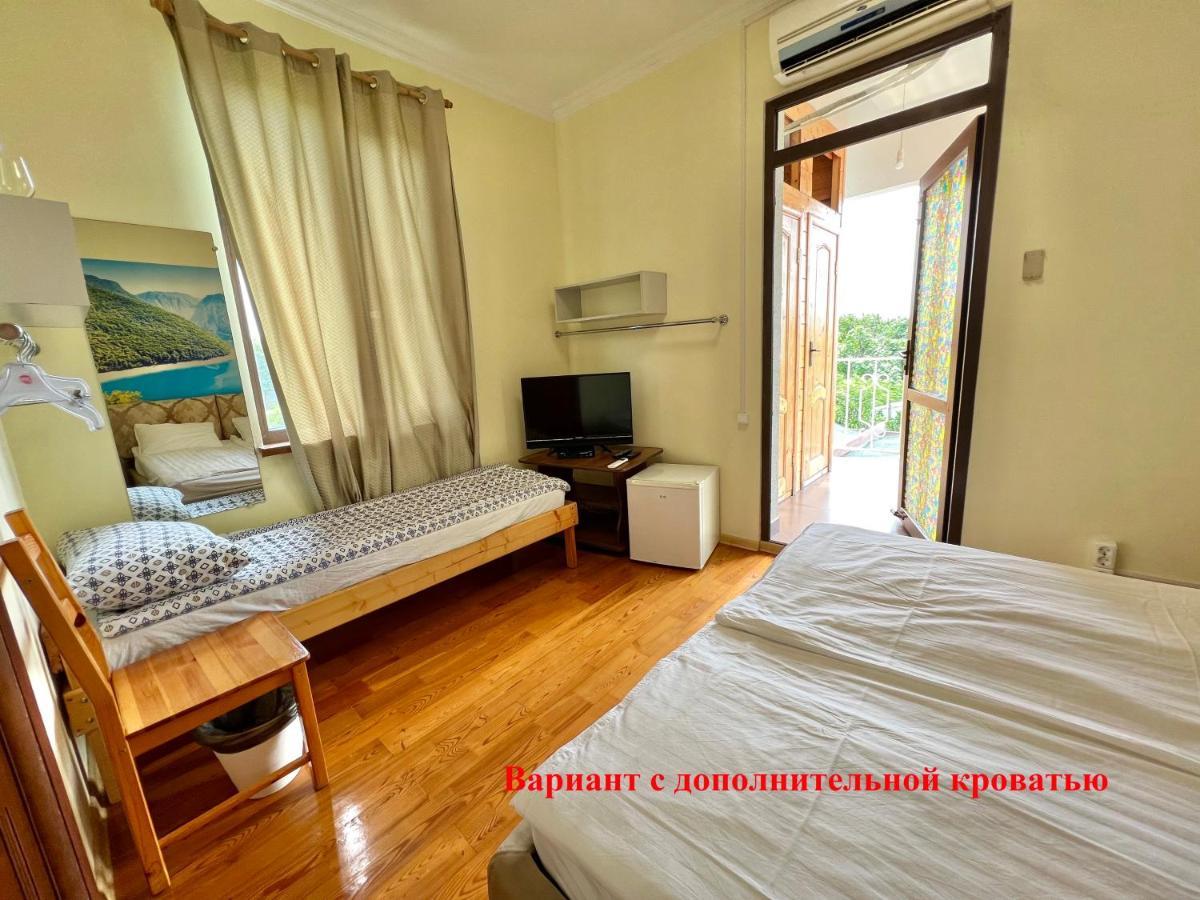 Vse Dlya Vas Guest House Gudauta Eksteriør bilde