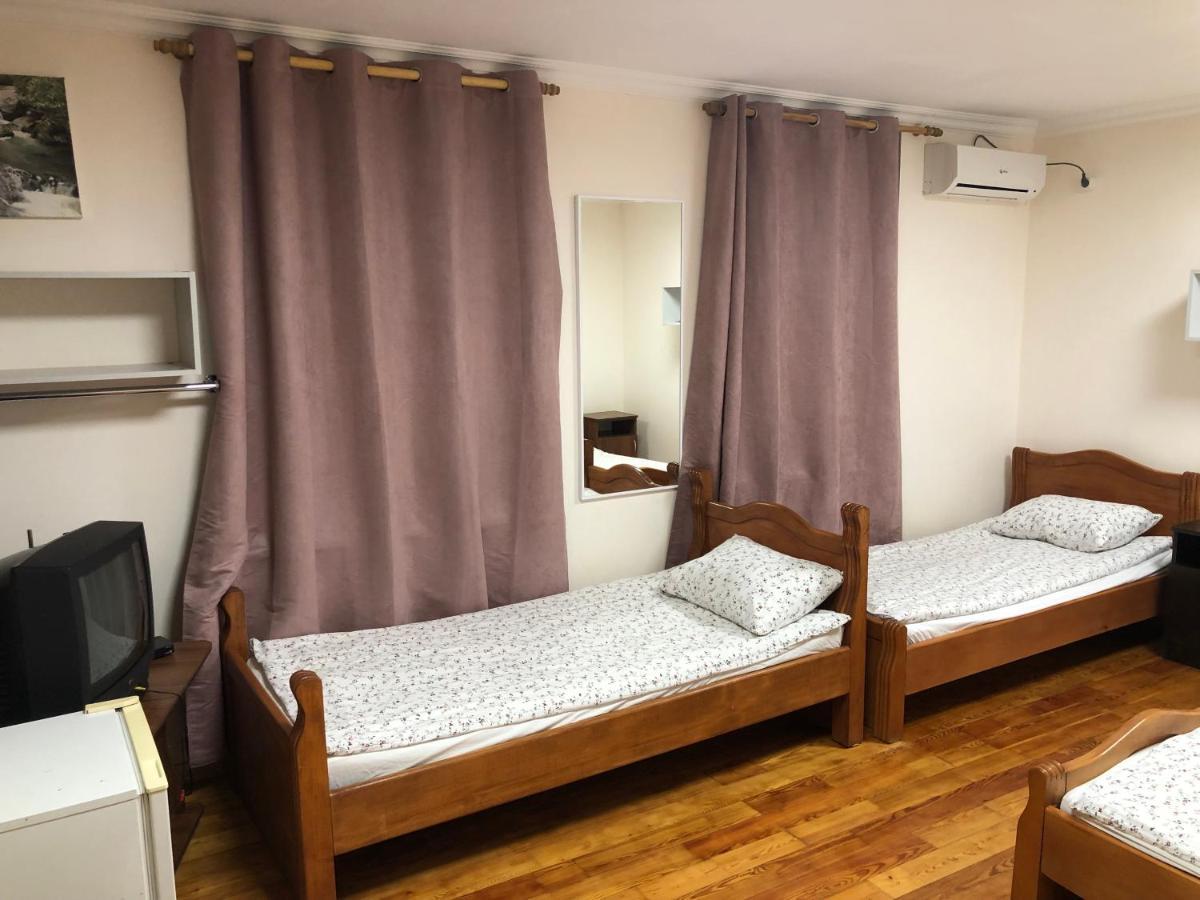 Vse Dlya Vas Guest House Gudauta Eksteriør bilde