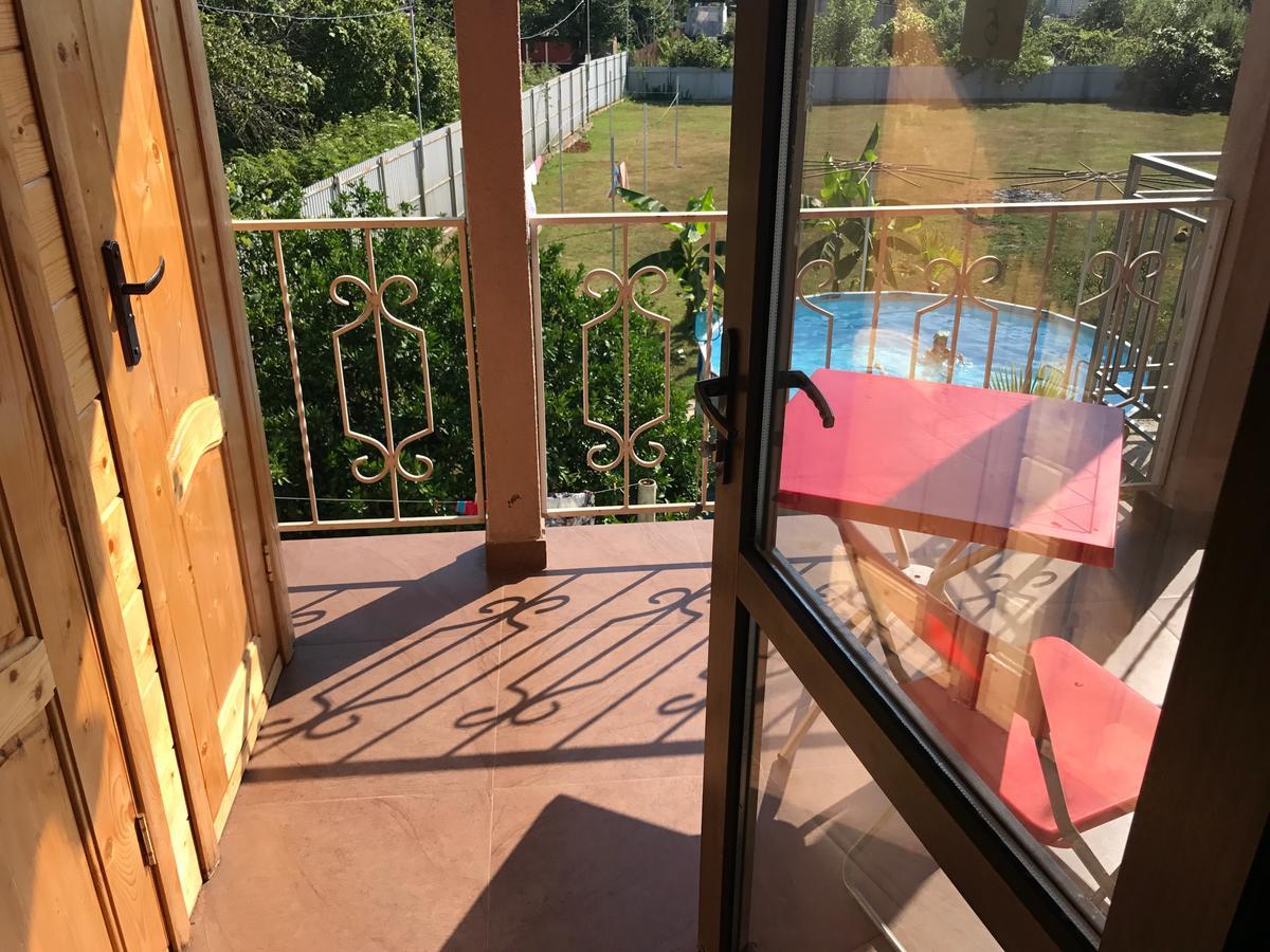 Vse Dlya Vas Guest House Gudauta Eksteriør bilde